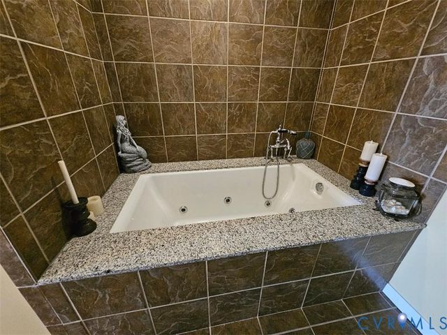 3738 Sandpiper Rd Unit#432B, Virginia Beach, VA 23456