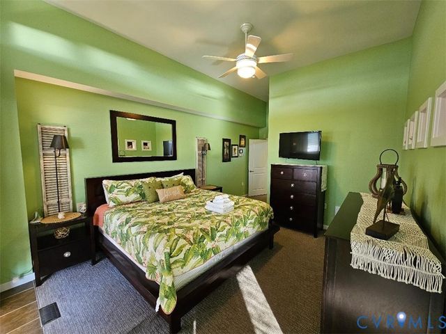 3738 Sandpiper Rd Unit#432B, Virginia Beach, VA 23456