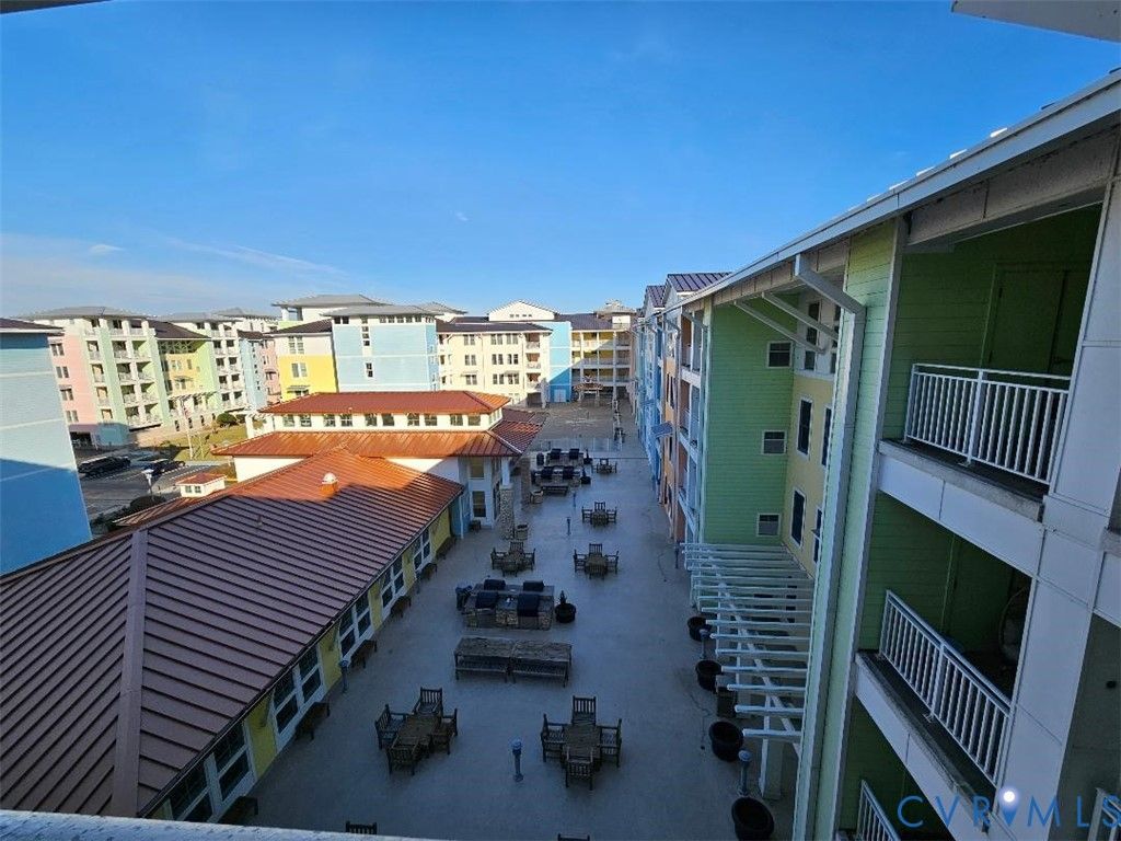 3738 Sandpiper Rd Unit#432B, Virginia Beach, VA 23456