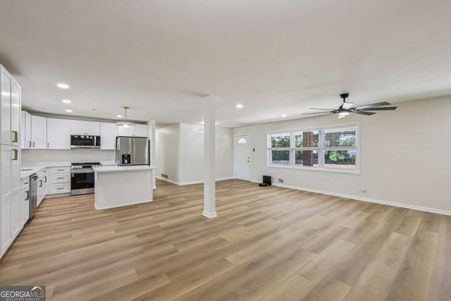 121 Kingston Highway 293 NW, Cartersville, GA 30120