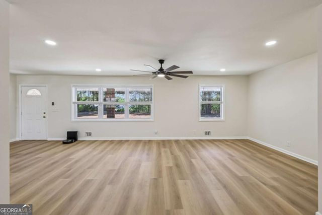 121 Kingston Highway 293 NW, Cartersville, GA 30120