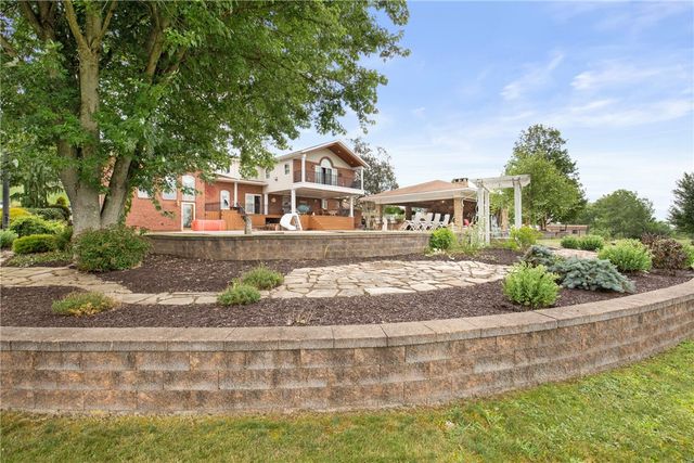 153 Berkeys Lane, Quemahoning Twp, PA 15563