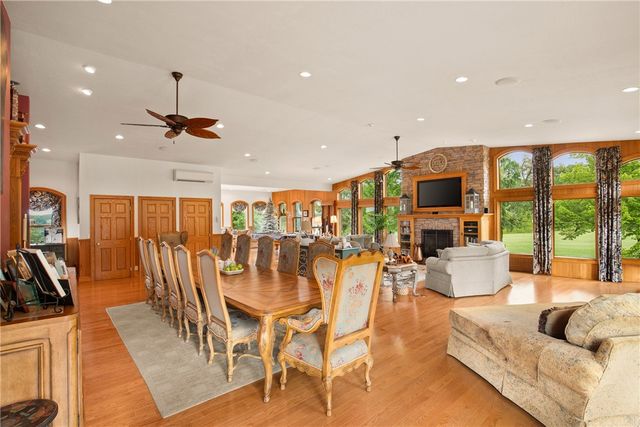 153 Berkeys Lane, Quemahoning Twp, PA 15563