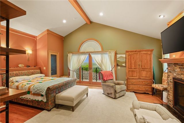 153 Berkeys Lane, Quemahoning Twp, PA 15563