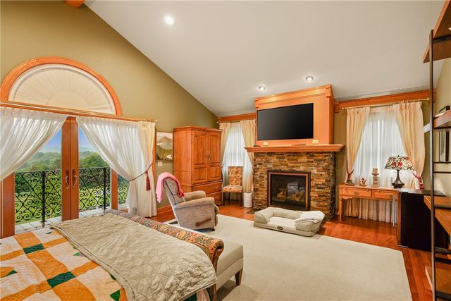 153 Berkeys Lane, Quemahoning Twp, PA 15563