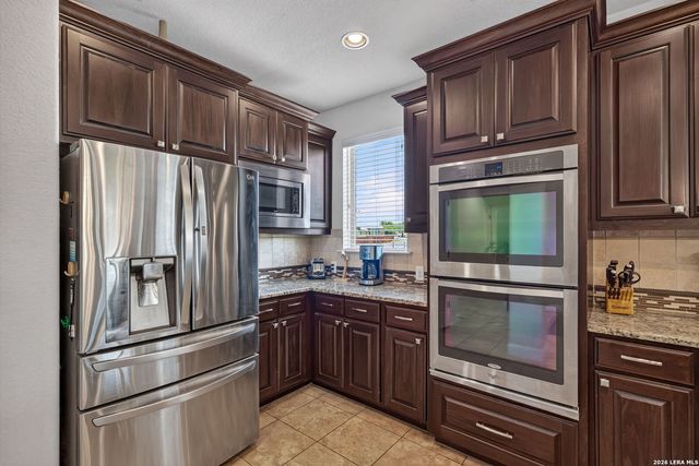 3838 Cordoba Crk, San Antonio, TX 78259