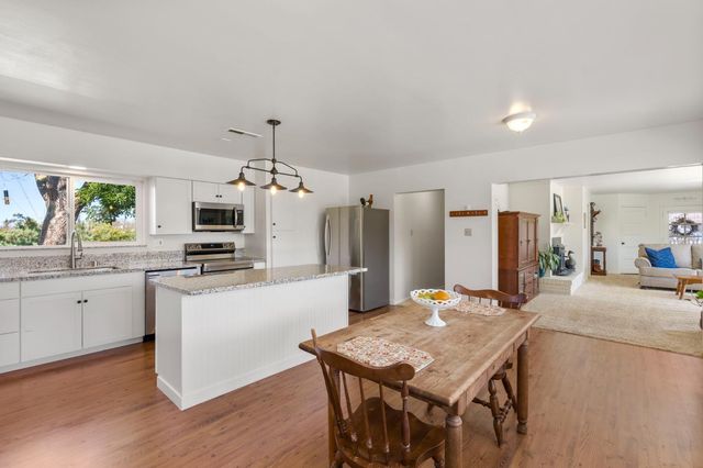 28937 Upper Rd, Newman, CA 95360