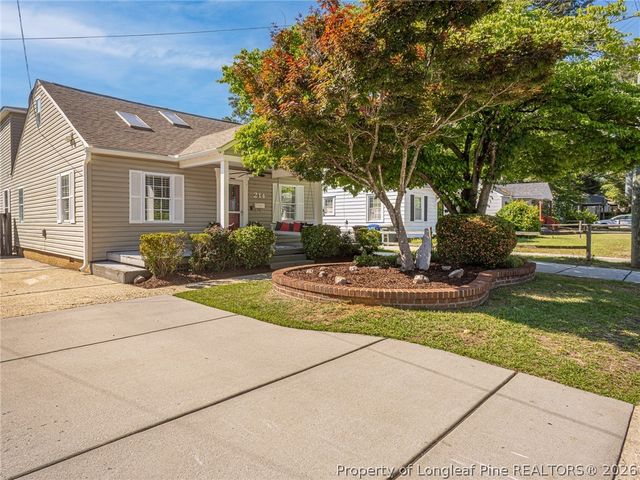 214 Pinecrest Drive, Fayetteville, NC 28305