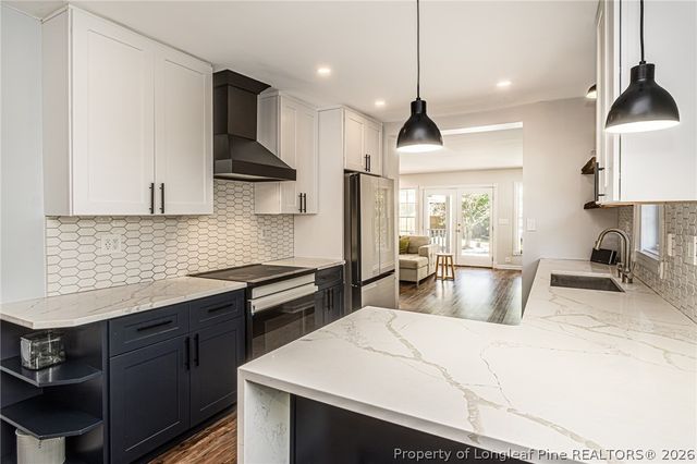 214 Pinecrest Drive, Fayetteville, NC 28305