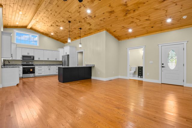 170 Laredo Drive, London, KY 40741
