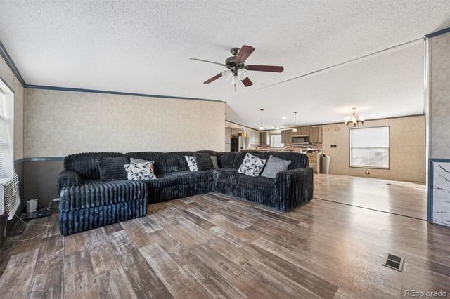 9400 Elm Court, Denver, CO 80260