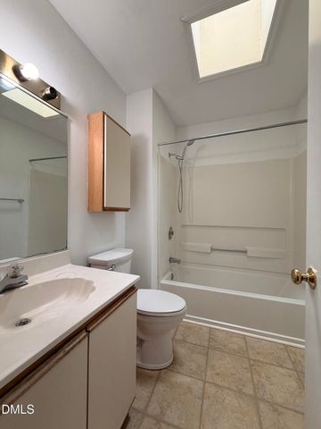 366 Summerwalk Circle, Chapel Hill, NC 27517