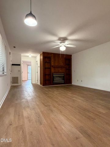 366 Summerwalk Circle, Chapel Hill, NC 27517