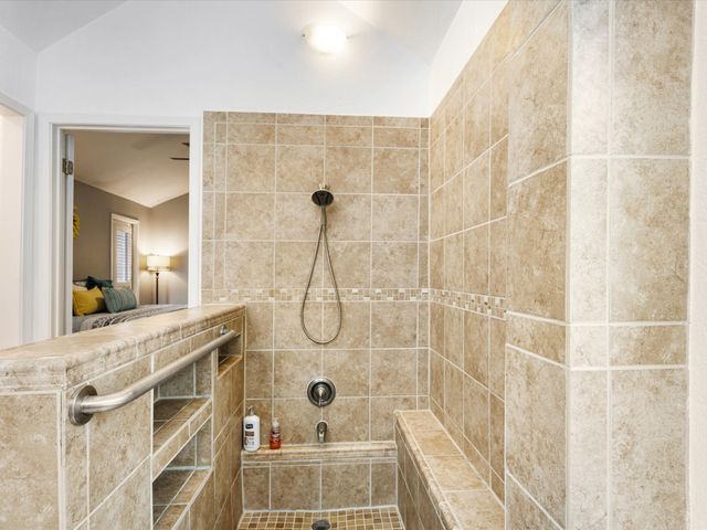 2723 Belmeade Drive, Carrollton, TX 75006