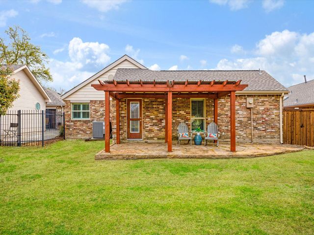 2723 Belmeade Drive, Carrollton, TX 75006