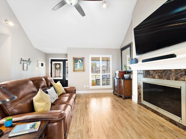 2723 Belmeade Drive, Carrollton, TX 75006