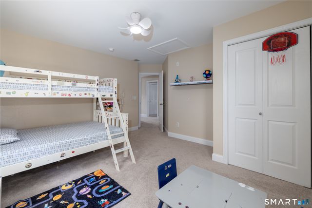 22 Crescent Street, West Hartford, CT 06119