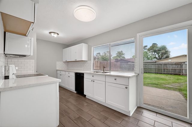 14034 Lourdes Drive, Houston, TX 77049