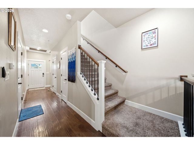 11447 Se FALCO St, Happy Valley, OR 97086