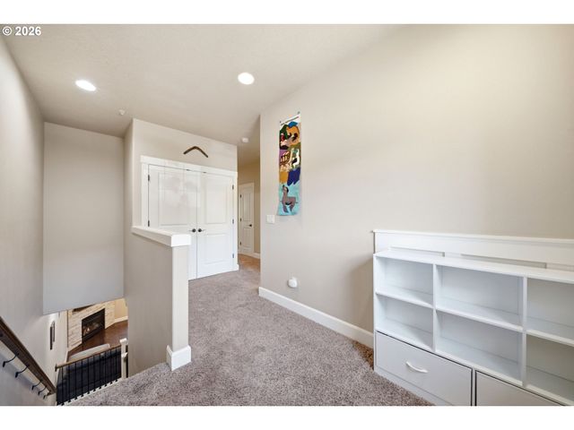11447 Se FALCO St, Happy Valley, OR 97086