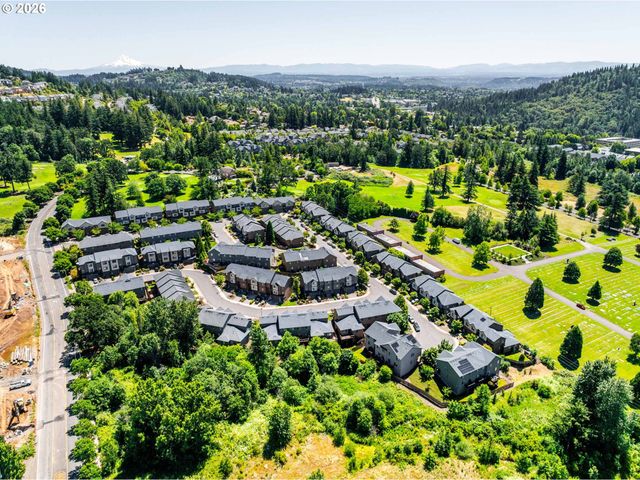 11447 Se FALCO St, Happy Valley, OR 97086