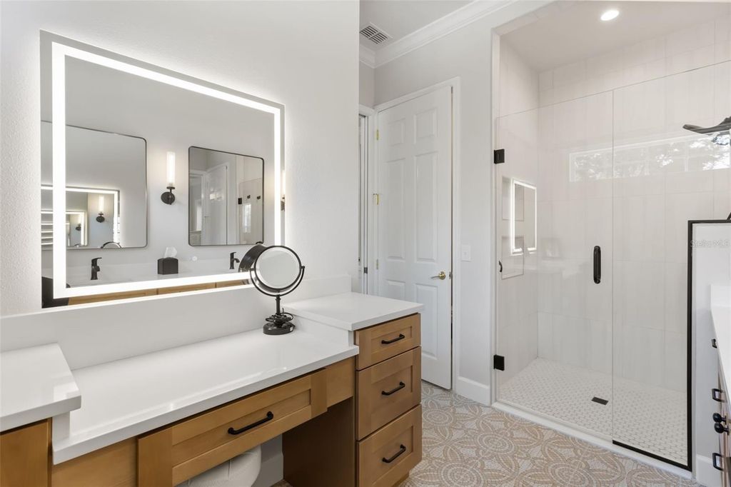 Image 21 of property listing at 9718 QUIET LANE, Winter Garden, FL 34787