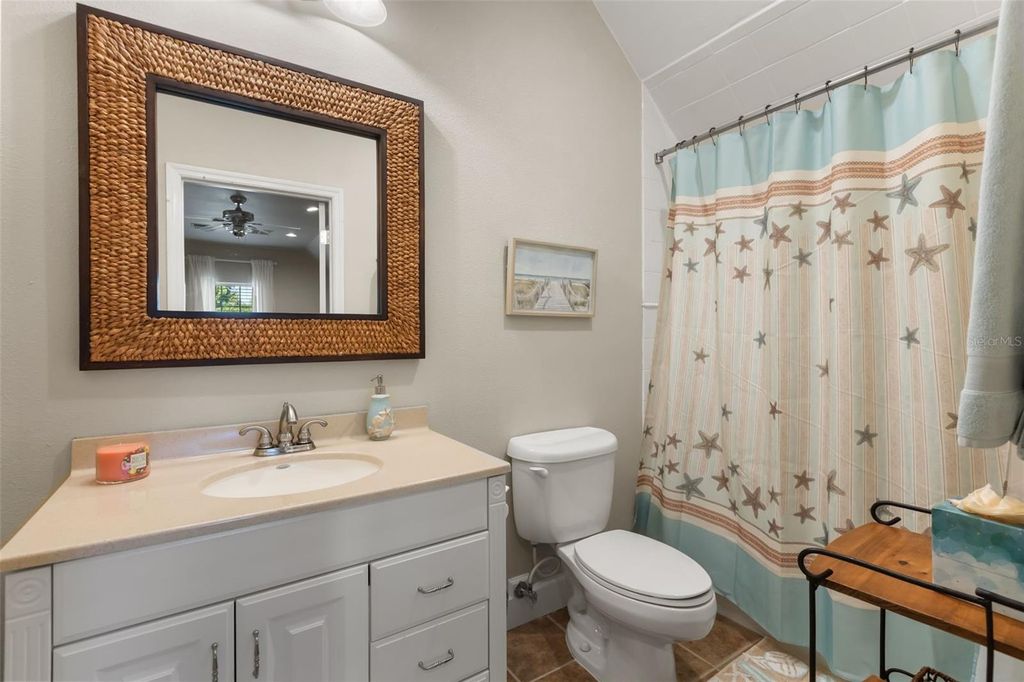 Image 25 of property listing at 9718 QUIET LANE, Winter Garden, FL 34787