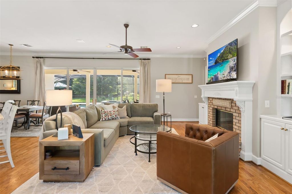 Image 5 of property listing at 9718 QUIET LANE, Winter Garden, FL 34787