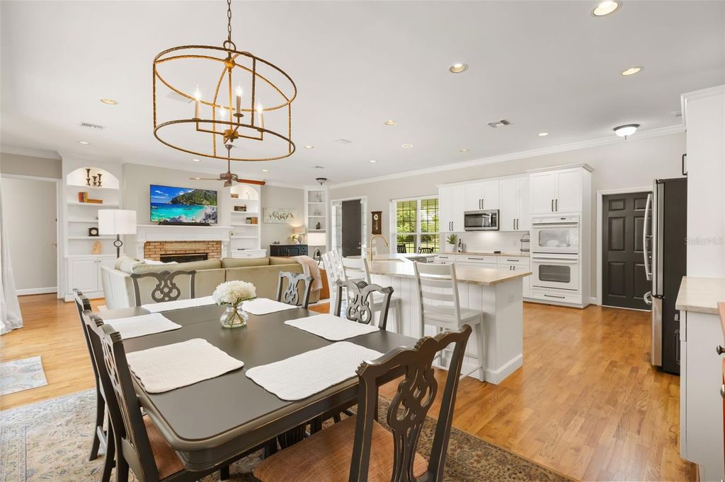 Image 9 of property listing at 9718 QUIET LANE, Winter Garden, FL 34787
