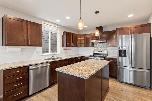 8607 N James Dr, Spokane, WA 99208
