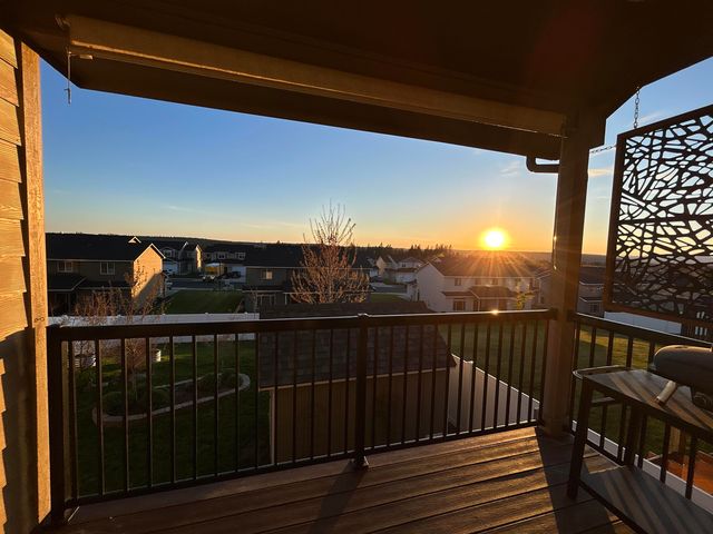 8607 N James Dr, Spokane, WA 99208