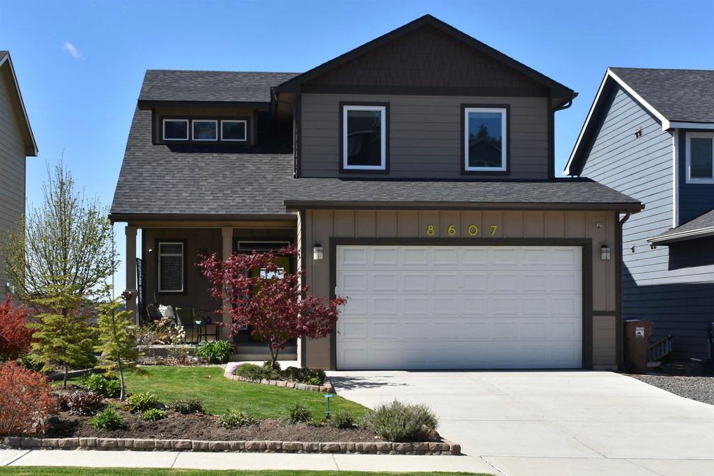 8607 N James Dr, Spokane, WA 99208