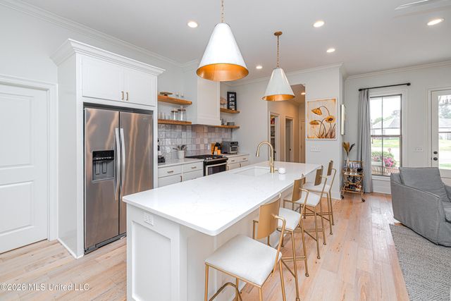 146 Woodburn Way, Pearl, MS 39208