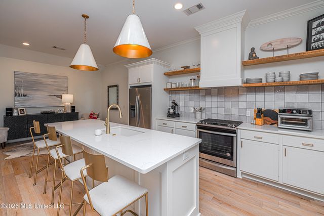 146 Woodburn Way, Pearl, MS 39208