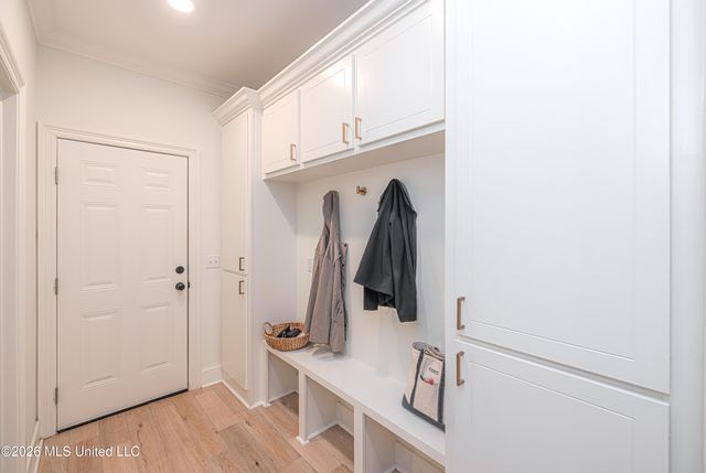 146 Woodburn Way, Pearl, MS 39208