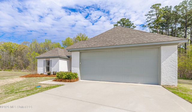 146 Woodburn Way, Pearl, MS 39208