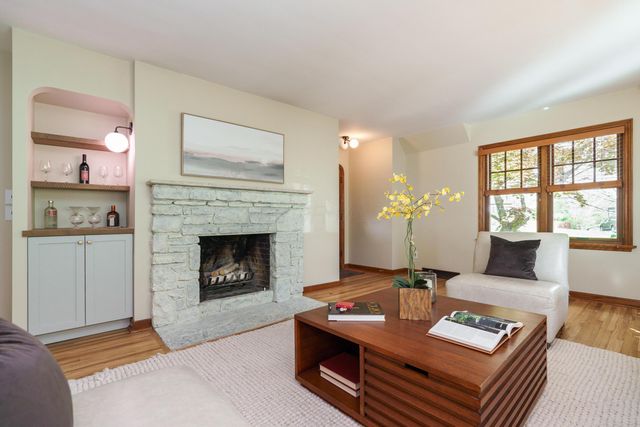 4381 Ingham Avenue, Columbus, OH 43214