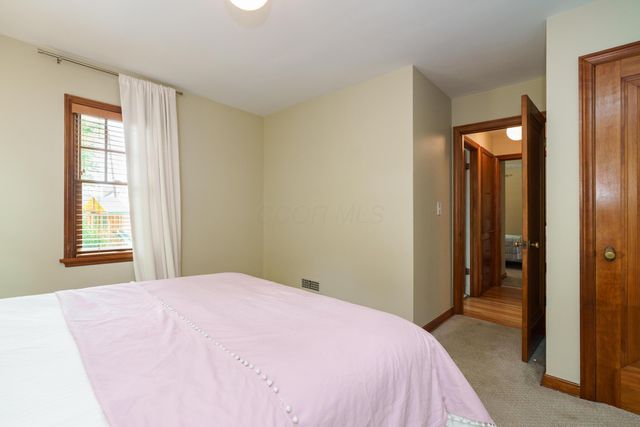 4381 Ingham Avenue, Columbus, OH 43214