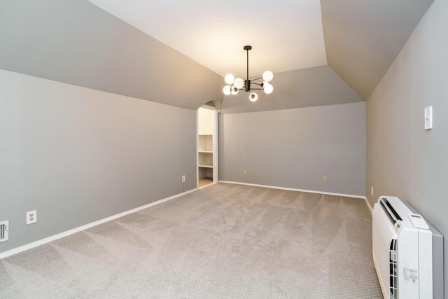 4381 Ingham Avenue, Columbus, OH 43214