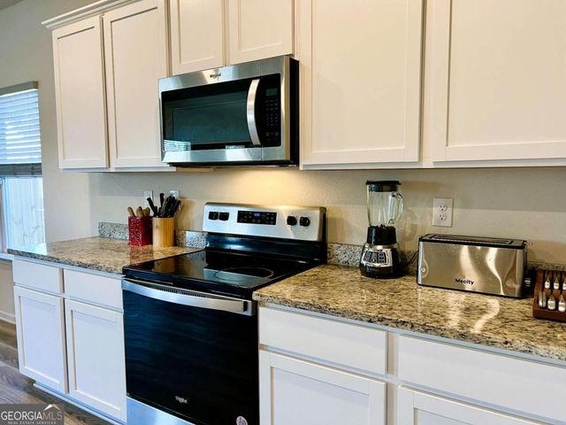 211 Beam Drive, Conyers, GA 30013