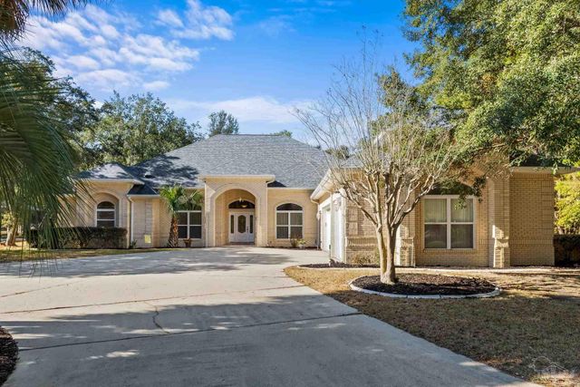 2739 Muirfield Dr, Navarre, FL 32566