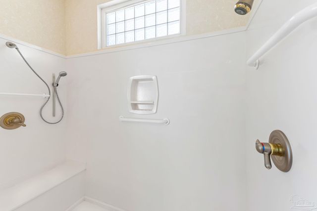 2739 Muirfield Dr, Navarre, FL 32566