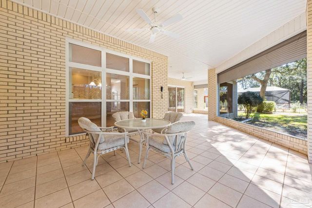 2739 Muirfield Dr, Navarre, FL 32566