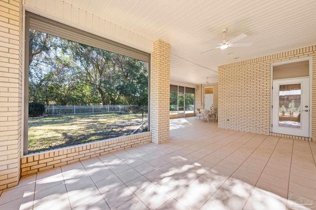 2739 Muirfield Dr, Navarre, FL 32566