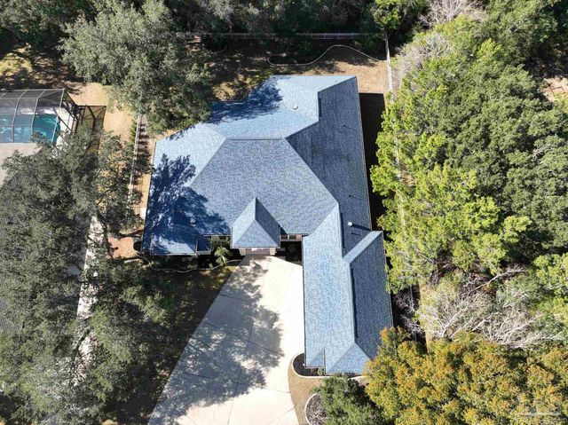 2739 Muirfield Dr, Navarre, FL 32566