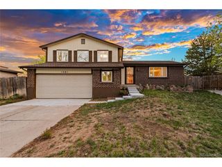 1541 S Fairplay Way, Aurora, CO 80012