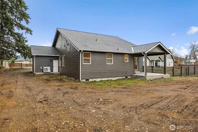 401 Pershing Avenue, Carbonado, WA 98323