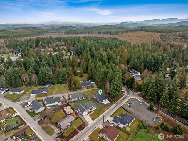 401 Pershing Avenue, Carbonado, WA 98323