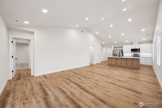 401 Pershing Avenue, Carbonado, WA 98323