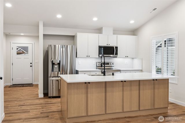 401 Pershing Avenue, Carbonado, WA 98323